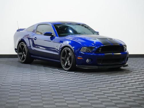 2013 Ford Shelby GT500 Base