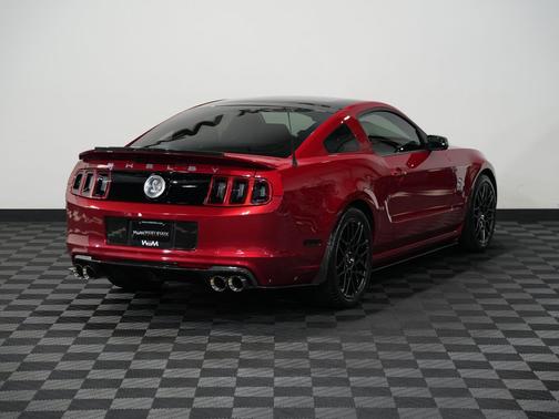 2013 Ford Shelby GT500 Base