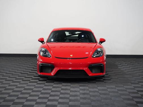 2021 Porsche 718 Cayman GT4