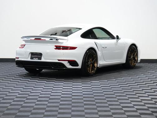 2018 Porsche 911 Turbo