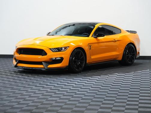 2018 Ford Shelby GT350 Base