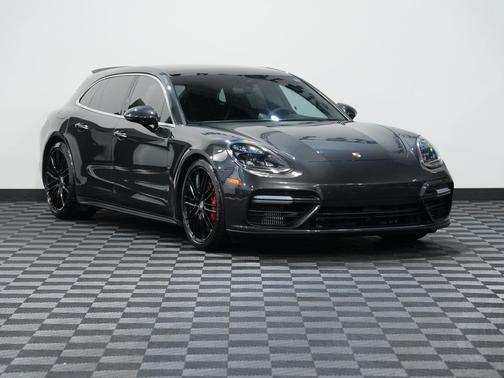 2018 Porsche Panamera Turbo