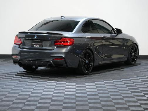 2018 BMW M240 i