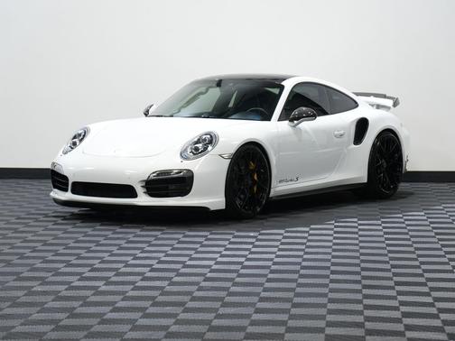 2016 Porsche 911 Turbo S