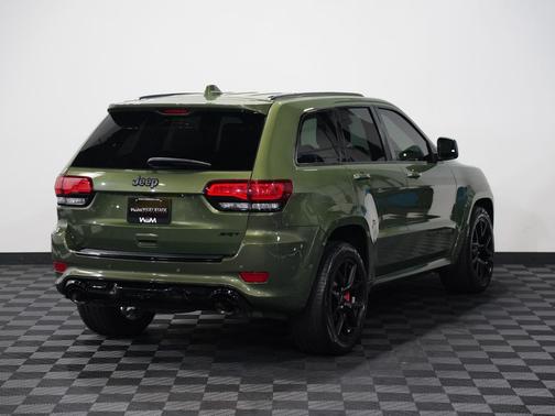 2021 Jeep Grand Cherokee SRT