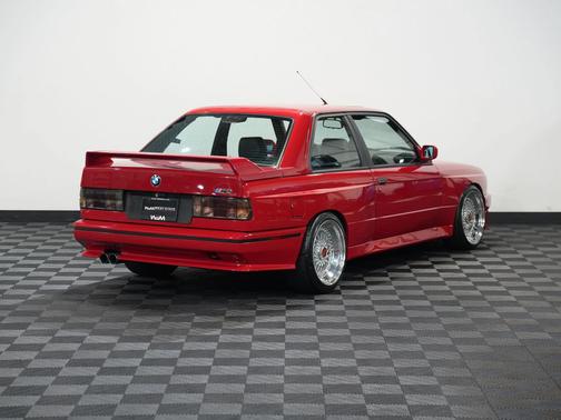 1988 BMW M3 Base