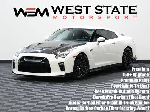 2021 Nissan GT-R Premium Dual-clutch 6-Speed Transmission