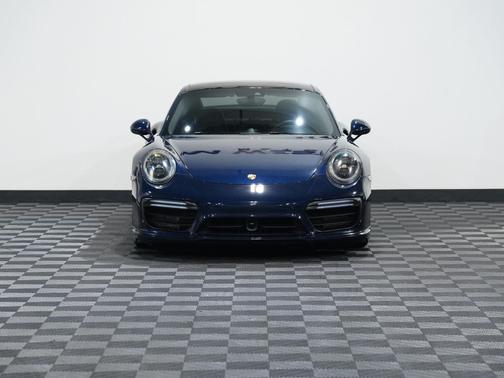 2017 Porsche 911 Turbo S