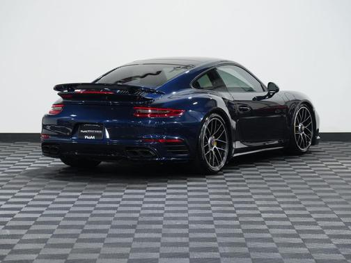 2017 Porsche 911 Turbo S