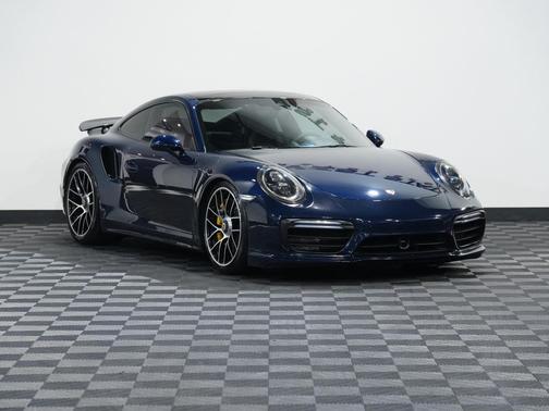 2017 Porsche 911 Turbo S