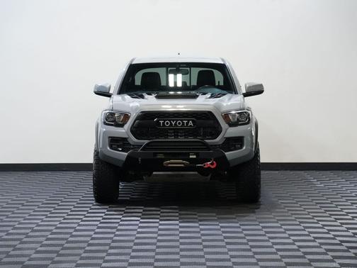 2017 Toyota Tacoma Base