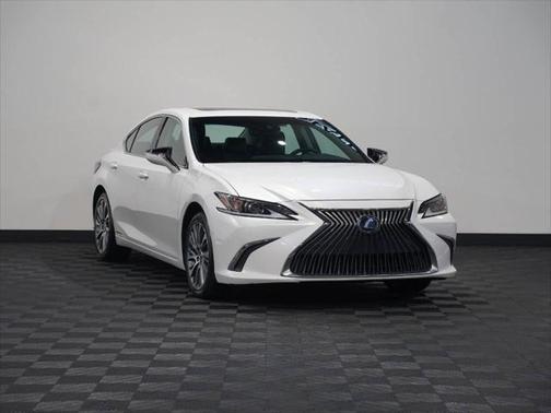 2019 Lexus ES 300h Ultra Luxury