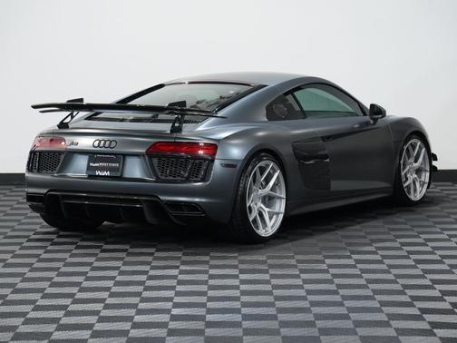 2017 Audi R8 5.2 V10 plus
