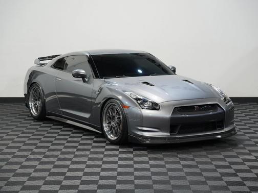 2009 Nissan GT-R Premium