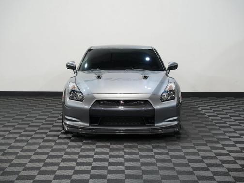 2009 Nissan GT-R Premium
