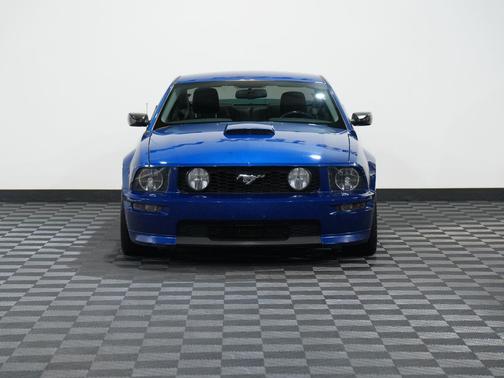 2008 Ford Mustang GT Deluxe