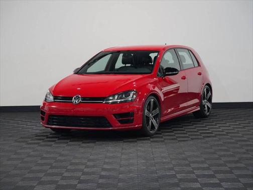2016 Volkswagen Golf R 4-Door w/DCC & Navigation