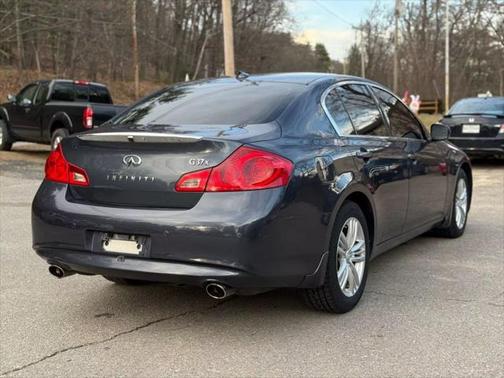 2013 INFINITI G37x Base