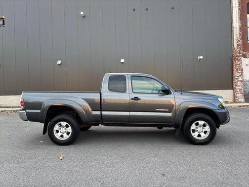 2012 Toyota Tacoma Base