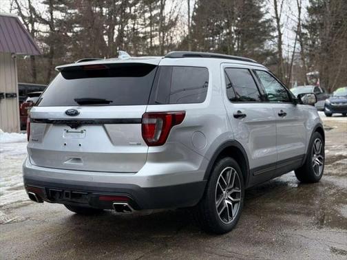 2016 Ford Explorer Sport
