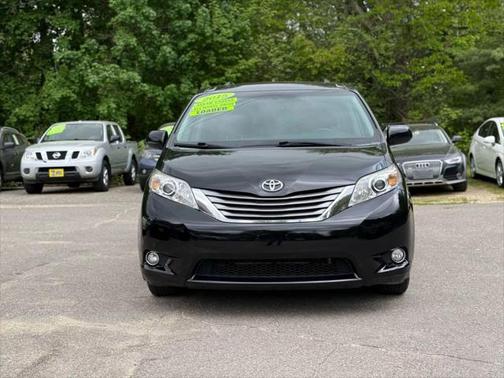 2015 Toyota Sienna XLE Premium