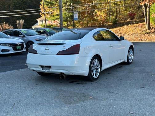 2014 INFINITI Q60 Journey