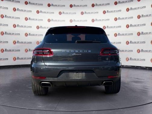 2018 Porsche Macan Base