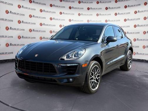 2018 Porsche Macan Base
