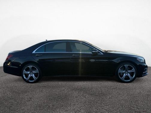 2015 Mercedes-Benz S-Class S 550