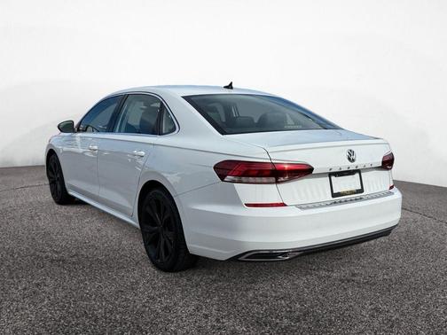 2021 Volkswagen Passat 2.0T SE