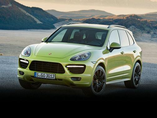 2013 Porsche Cayenne GTS