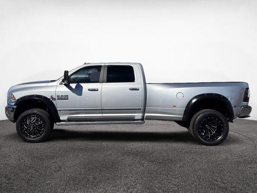 2018 RAM 3500 Big Horn Crew Cab 4x4 8' Box