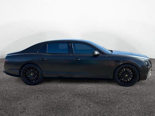 2014 Bentley Flying Spur Base