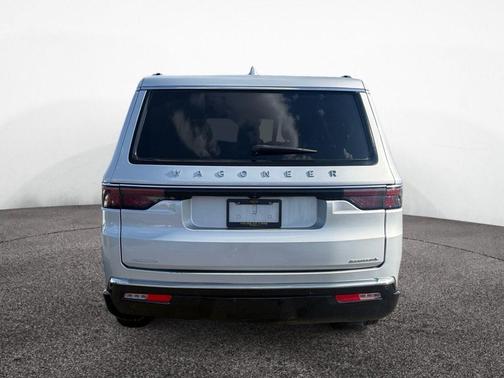 Silver Zynith 2023 Jeep Wagoneer L Series III 4x4