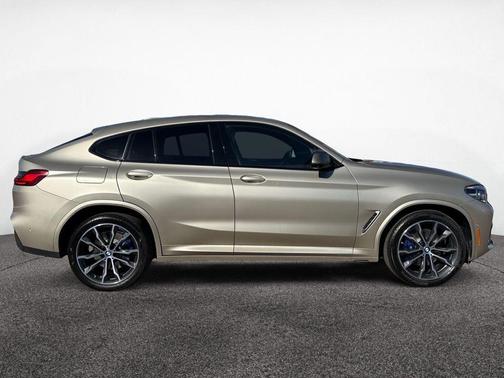 2019 BMW X4 M40i