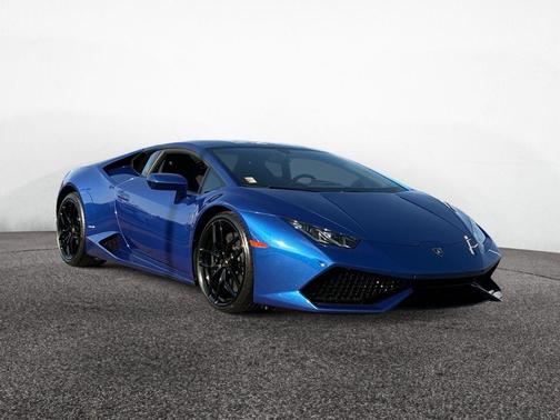 Blue 2015 Lamborghini Huracan LP610-4