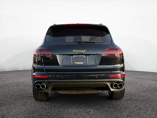 2018 Porsche Cayenne E-Hybrid S