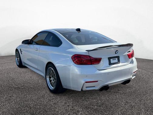 White Metallic 2015 BMW M4 Base