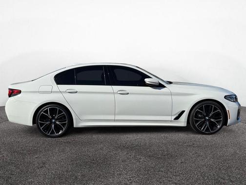 2023 BMW 530 i