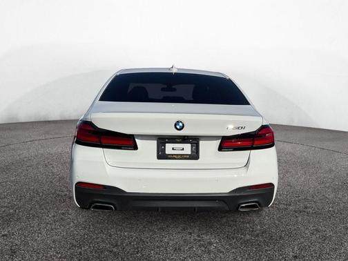 2023 BMW 530 i