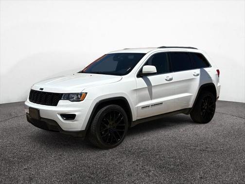 2018 Jeep Grand Cherokee Laredo E