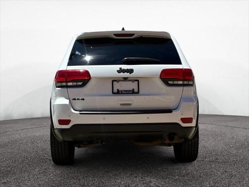 2018 Jeep Grand Cherokee Laredo E