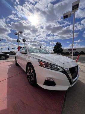 2022 Nissan Altima 2.5 SV