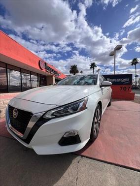 2022 Nissan Altima 2.5 SV