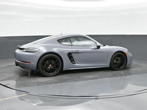 2024 Porsche 718 Cayman 