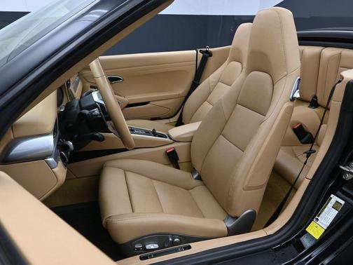 2017 Porsche 911 Carrera