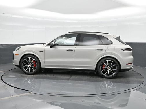 2026 Porsche Cayenne S