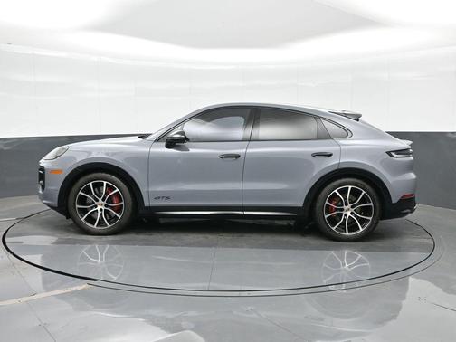 Arctic Grey 2025 Porsche Cayenne GTS