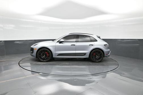2024 Porsche Macan GTS