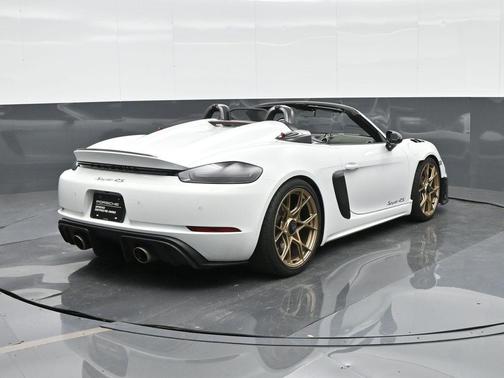 2024 Porsche 718 Spyder RS